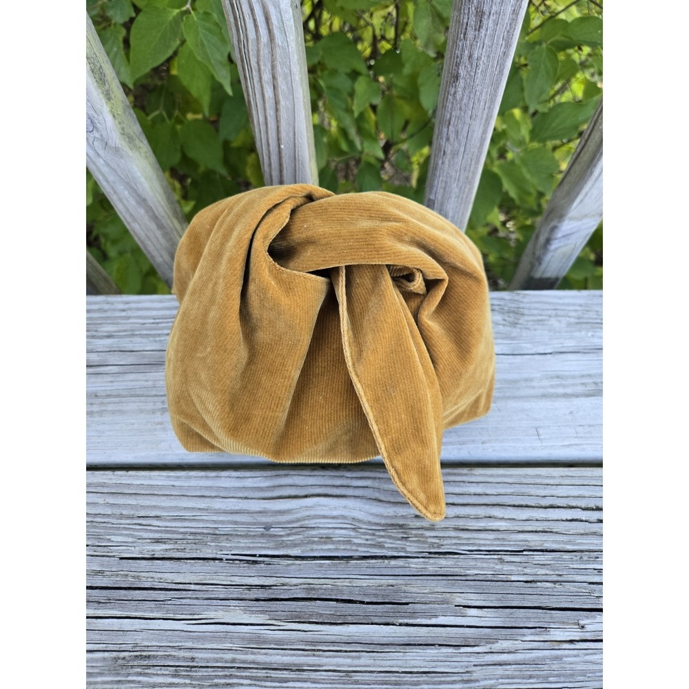 MERIT Signature Bag Corduroy Knotted Cosmetic Minimalist Makeup Pouch Knot Bag